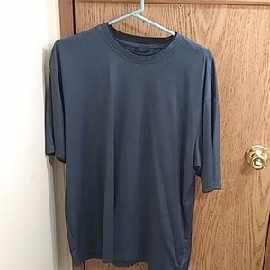 Vanheusen men's XL shirt